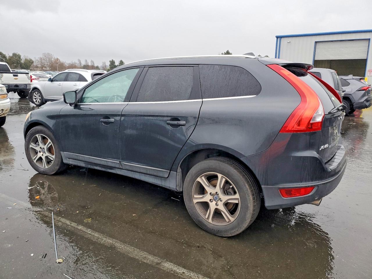 2013 Volvo Xc60 VIN YV4902DZ0D2441243 photo 2