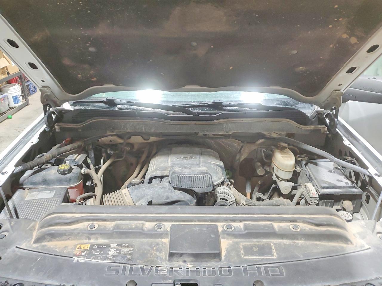 2018 Chevrolet All models VIN 1GC1KUEG9JF126741 photo 11