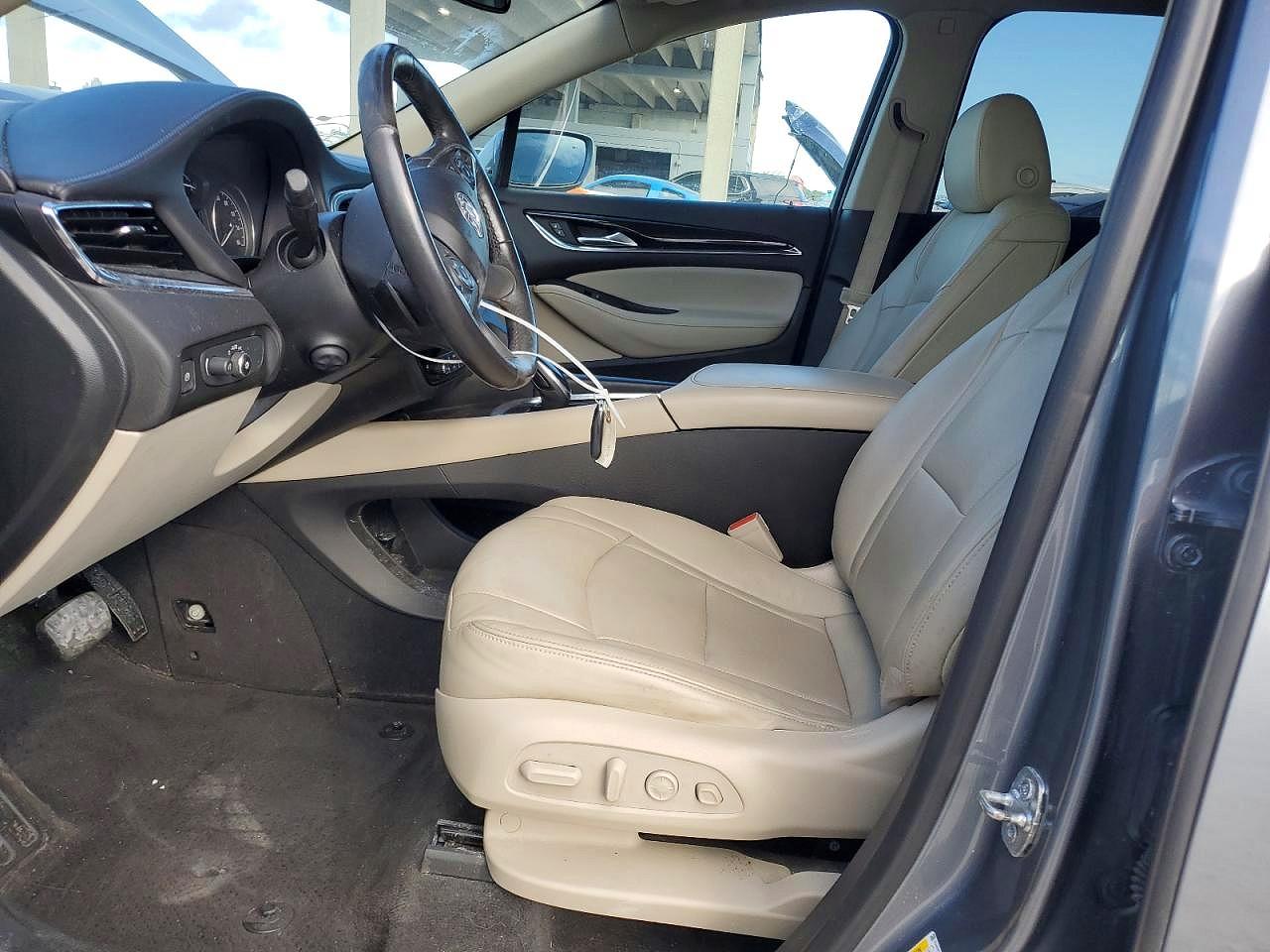 2020 Buick Enclave VIN 5GAERCKW9LJ233762 photo 7