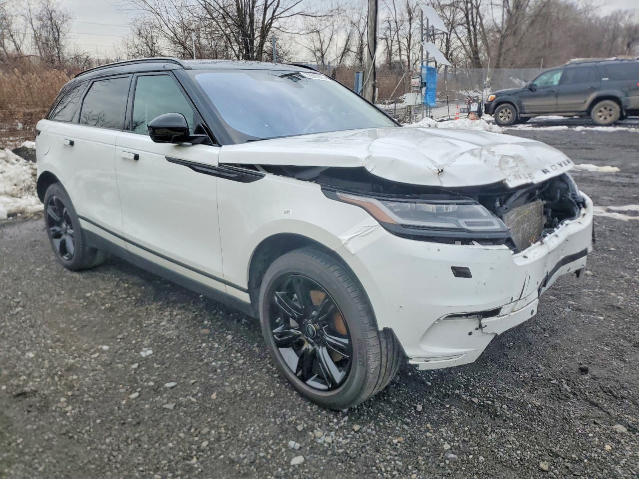 2021 Land Rangerover VIN SALYJ2EX1MA305856 photo 4