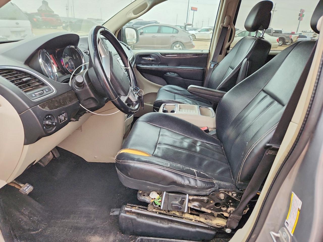 2014 Chrysler Minivan VIN 2C4RC1BGXER403849 photo 7