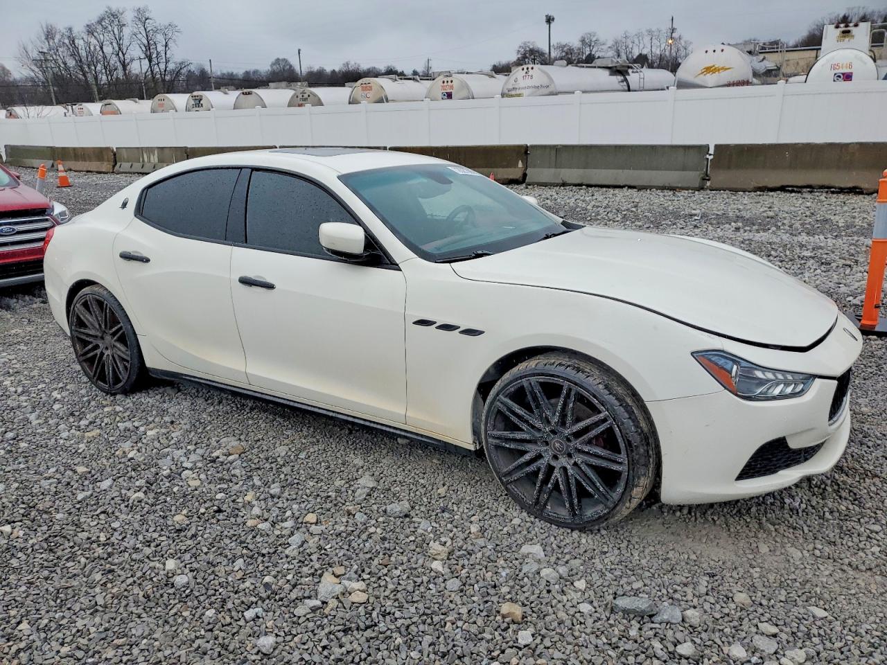 2016 Maserati All models VIN ZAM57XSA6G1187177 photo 4