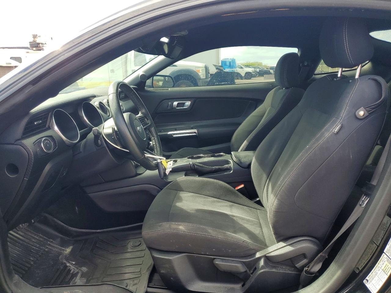 2019 FORD All models VIN 1FA6P8TH5K5148369 photo 7