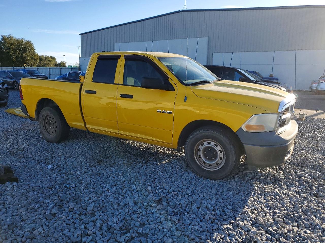 2009 Dodge Ram 1500 VIN 1D3HB18K39S746282 photo 4