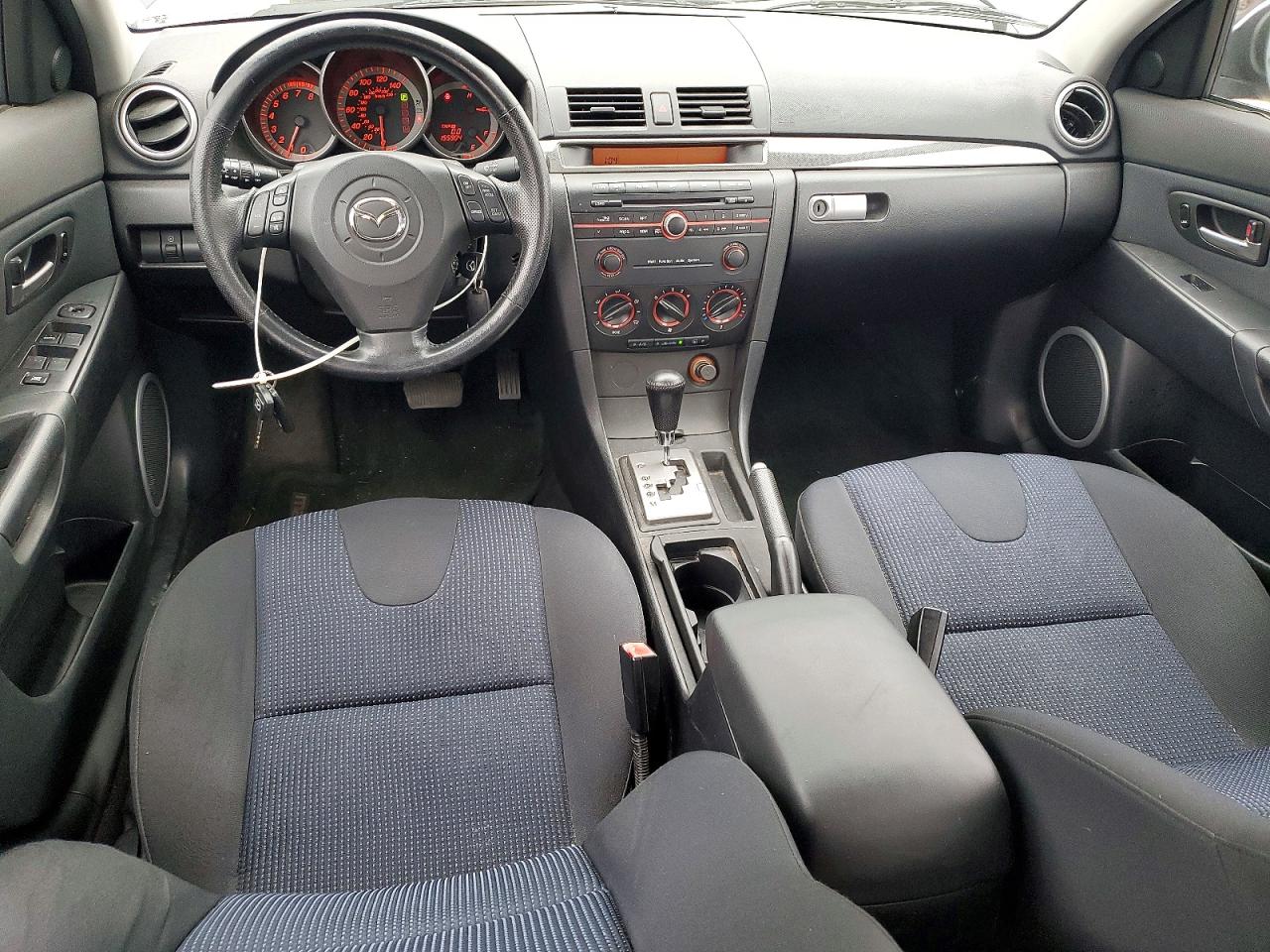 2005 Mazda Mazda3 VIN JM1BK323X51293225 photo 8