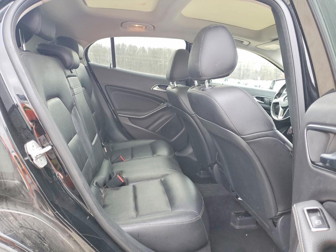 2015 Mercedes-Benz Gla-class VIN WDCTG4EB0FJ185934 photo 10