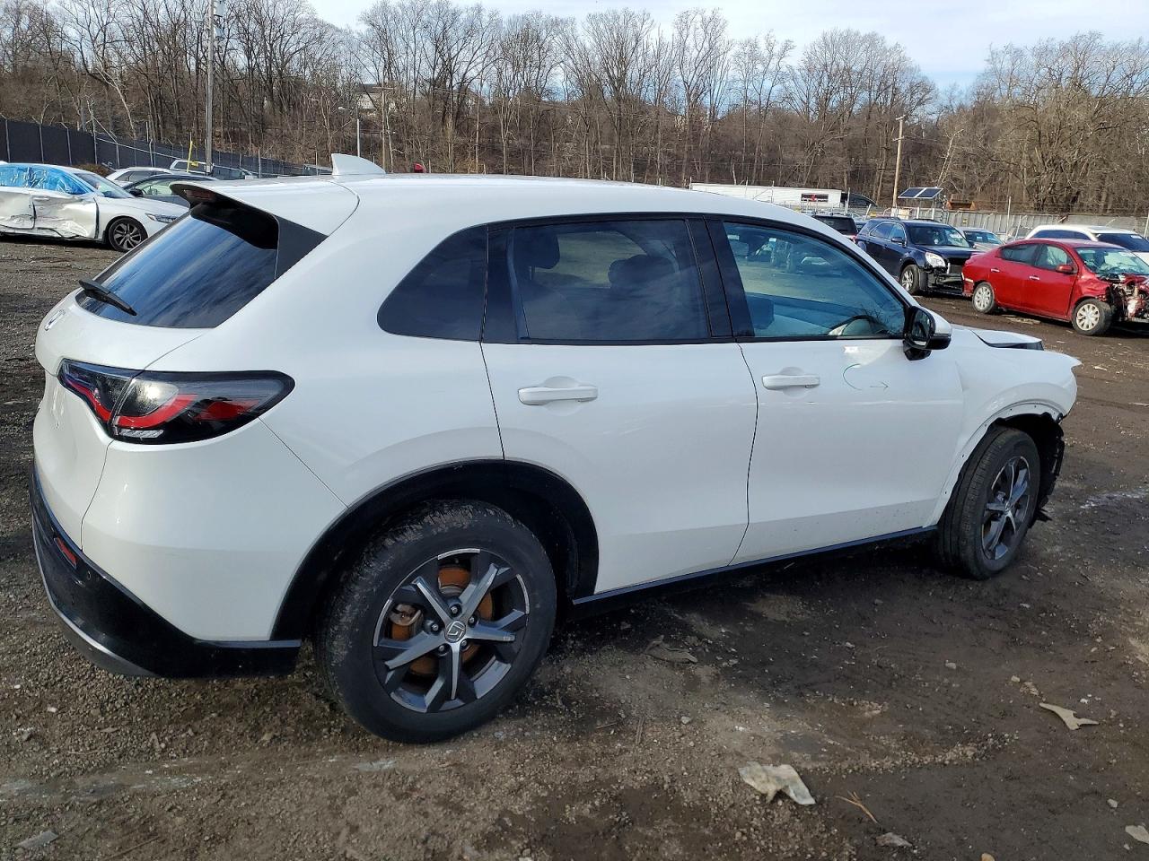 2025 Honda Hr-v VIN 3CZRZ2H78SM701499 photo 3