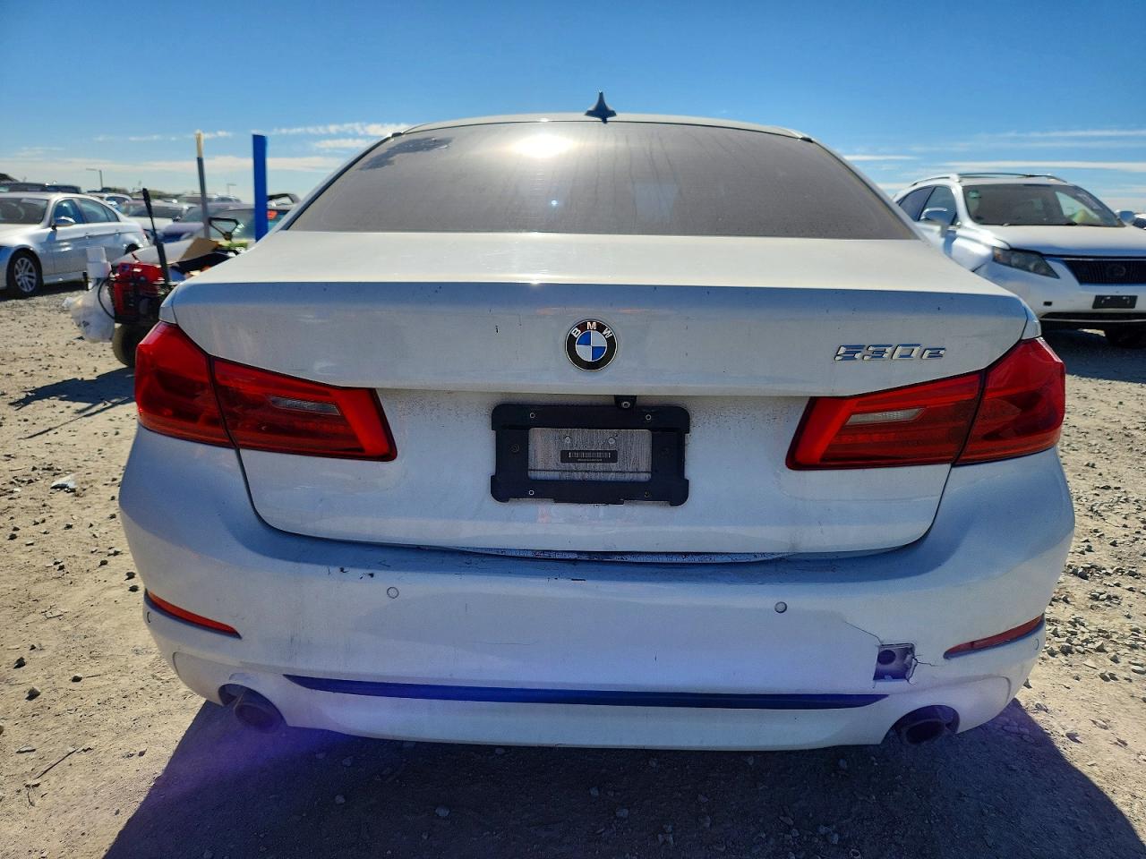 2018 BMW 5 series VIN WBAJA9C50JB033256 photo 6