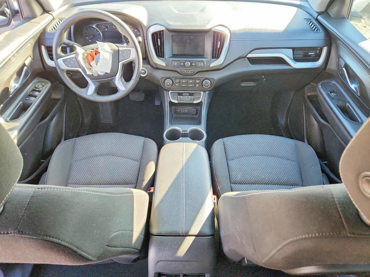 2023 GMC Terrain VIN 3GKALMEG2PL120652 photo 8