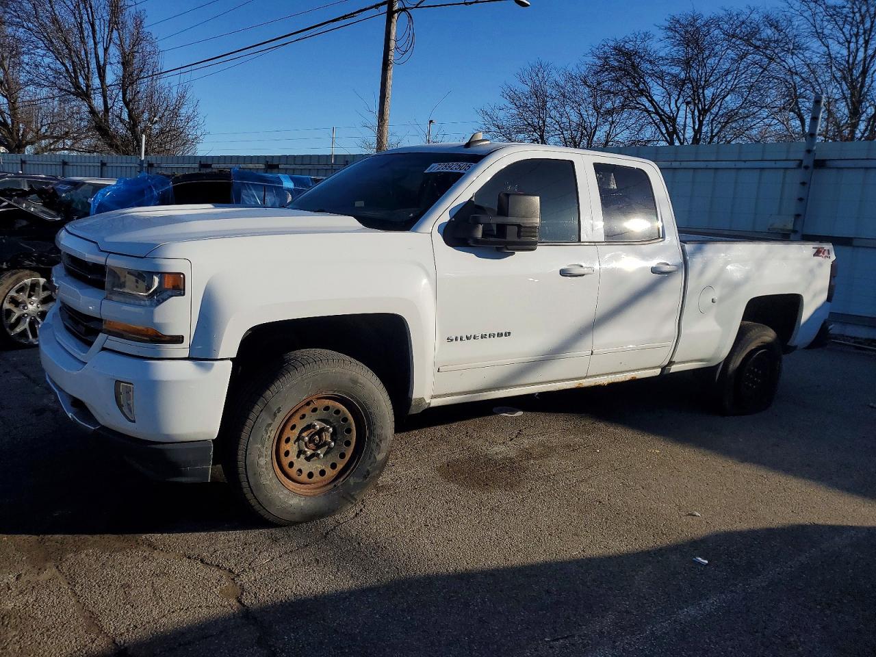 2016 Chevrolet All models VIN 1GCVKREC5GZ382684 photo 1