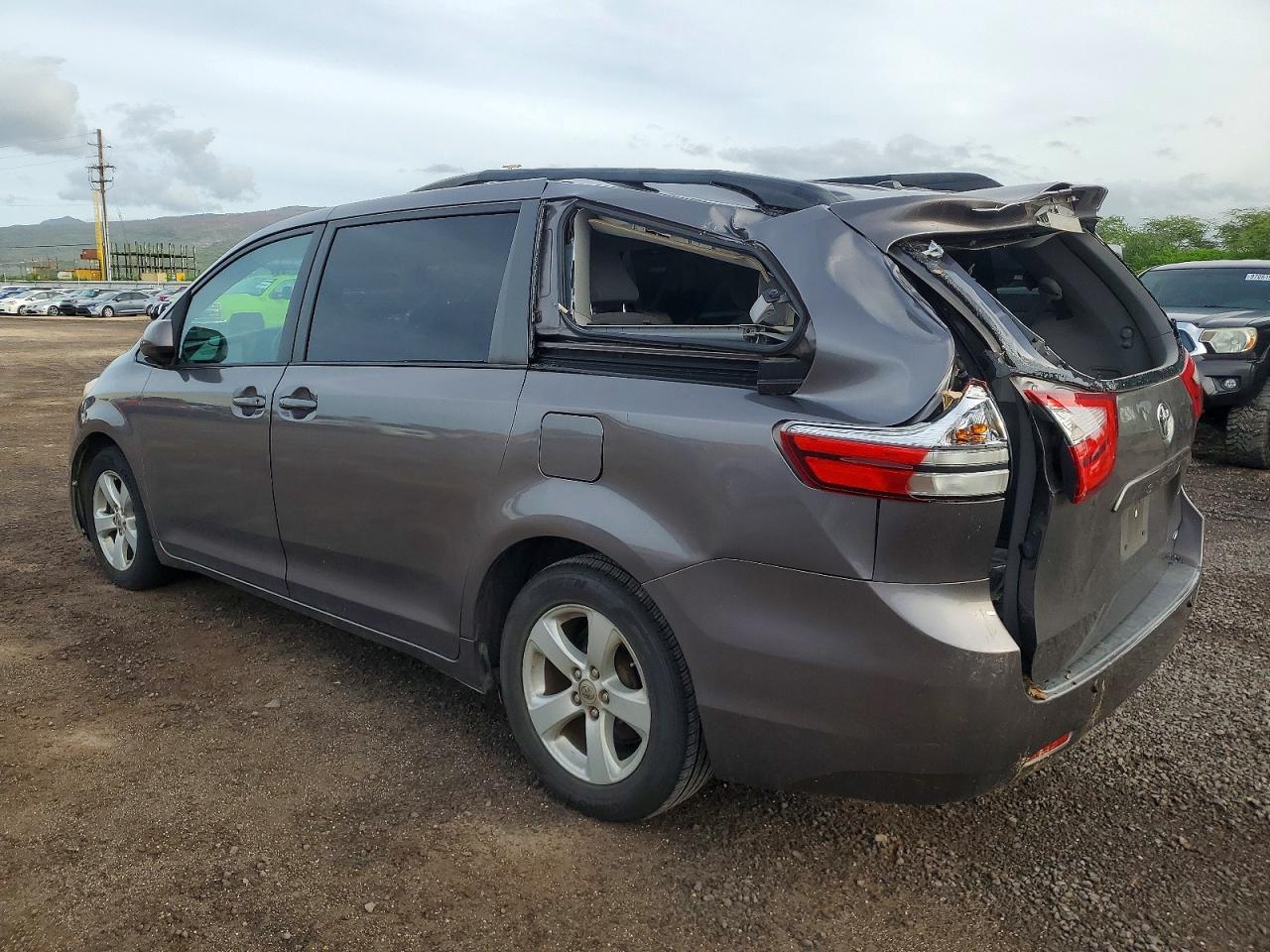 2015 Toyota All models VIN 5TDKK3DC6FS539785 photo 2