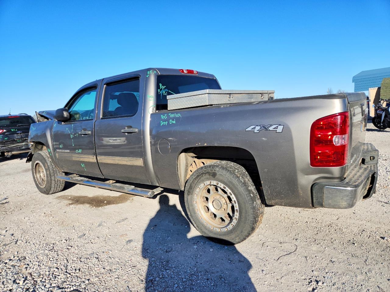 2013 Chevrolet All models VIN 3GCPKSE73DG211852 photo 2