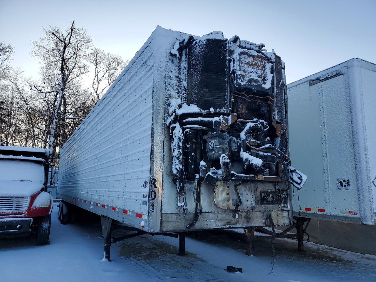 2020 UTILITY All models VIN 1UYVS2532L2832108 photo 1