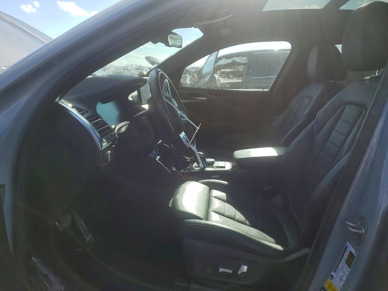 2022 BMW X4 VIN 5UX43DT0XN9K58992 photo 7