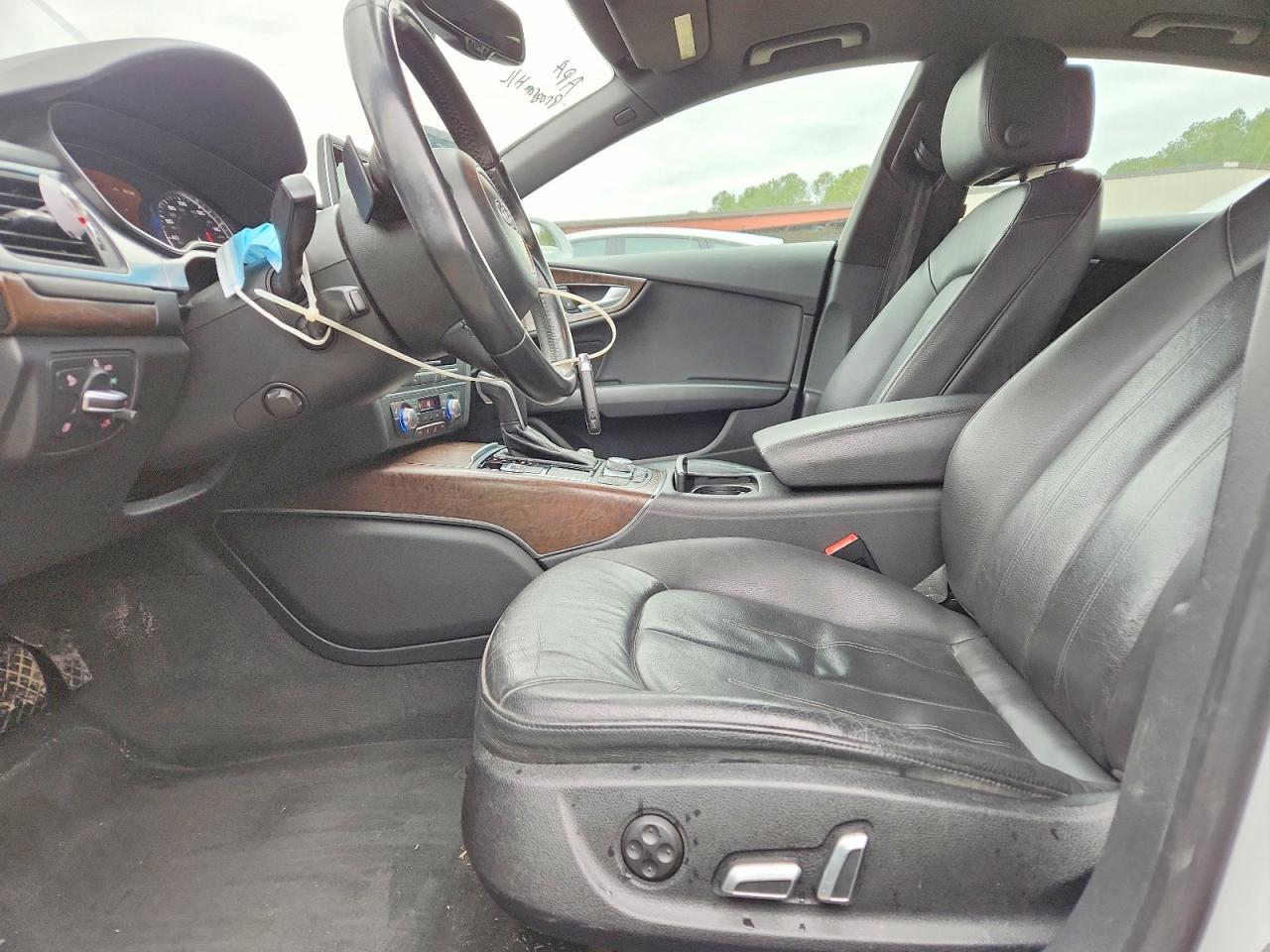 2016 Audi A7 VIN WAUWGAFC7GN058579 photo 7