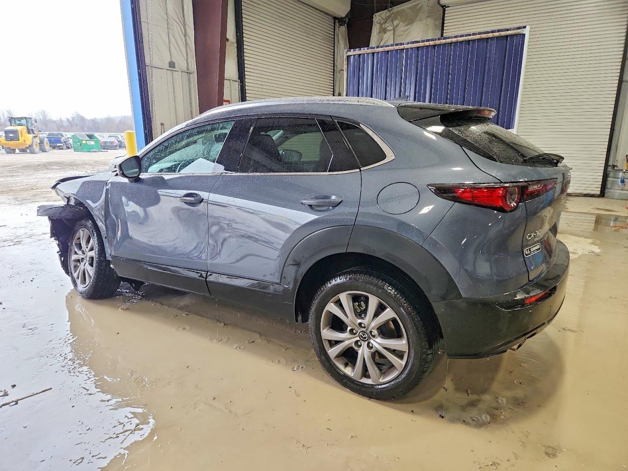 2021 Mazda Cx30 VIN 3MVDMBDL8MM262727 photo 2