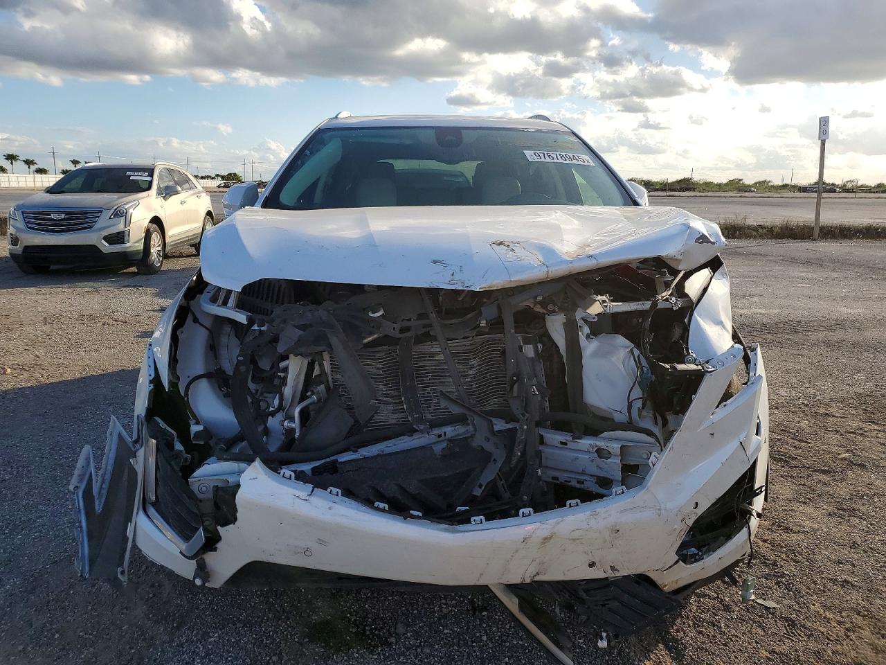2018 Cadillac Xt5 VIN 1GYKNCRS8JZ182473 photo 5