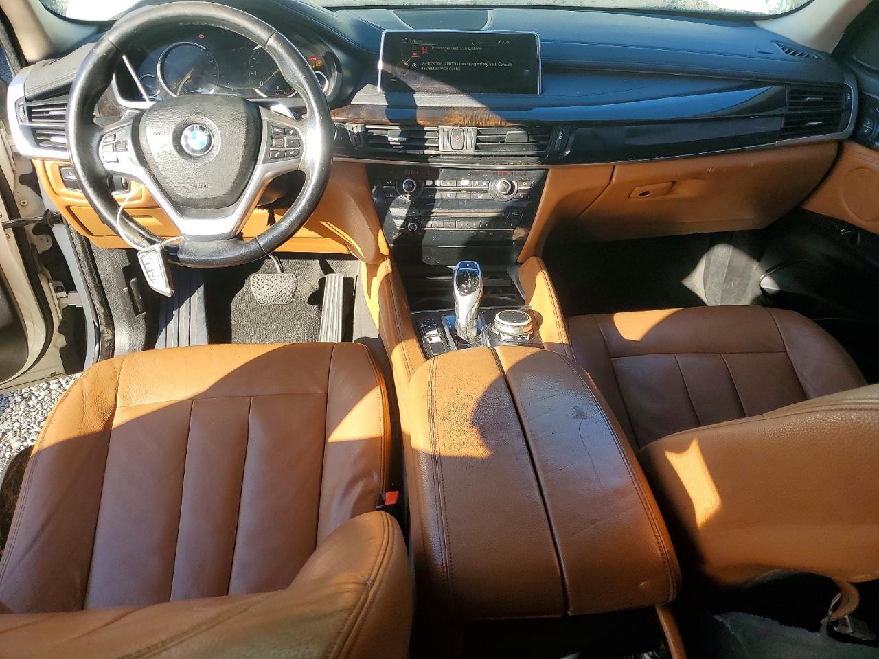 2016 BMW X6 VIN 5UXKU0C50G0F92144 photo 8