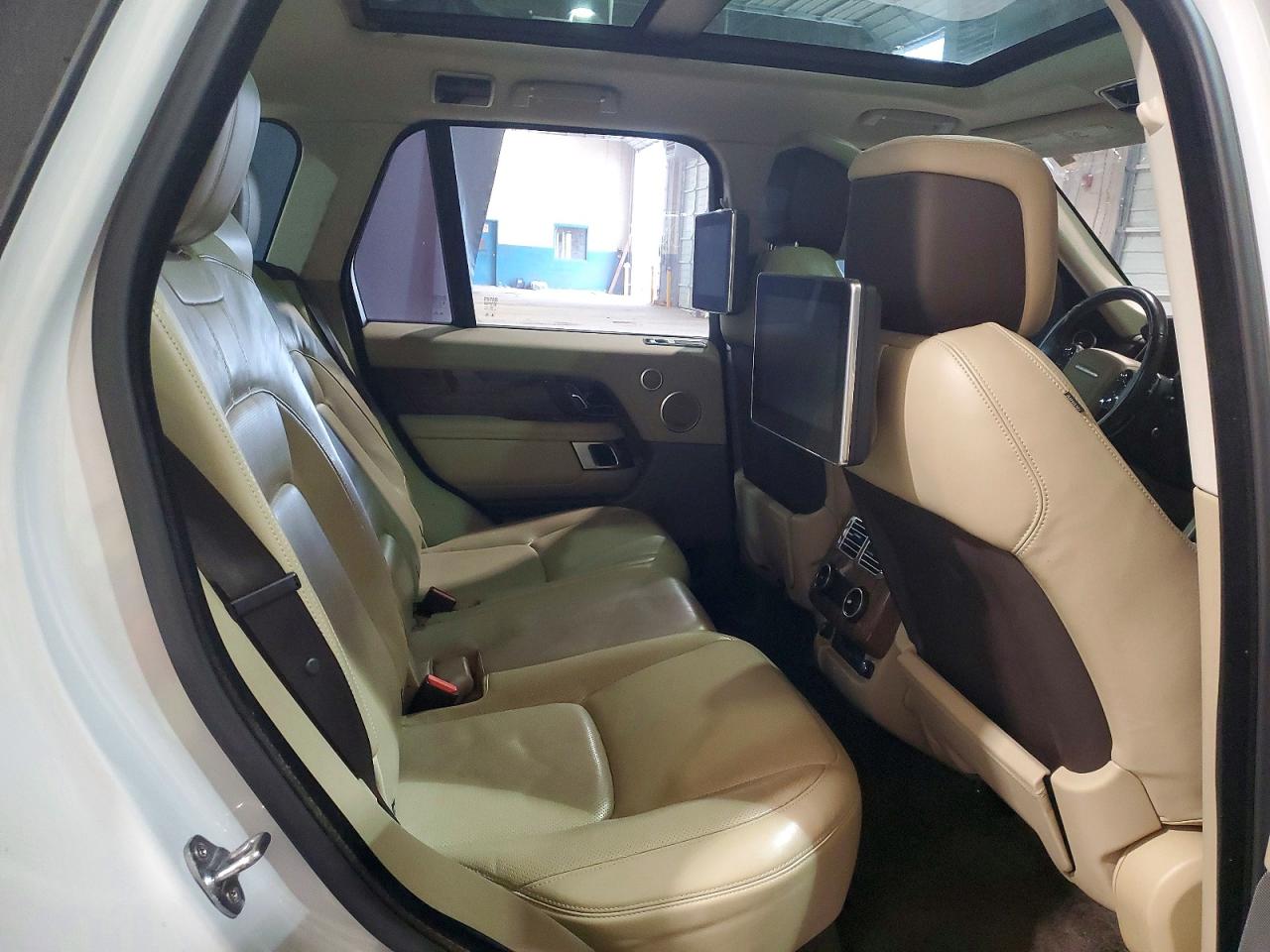 2018 Land Rangerover VIN SALGS2SVXJA385424 photo 11