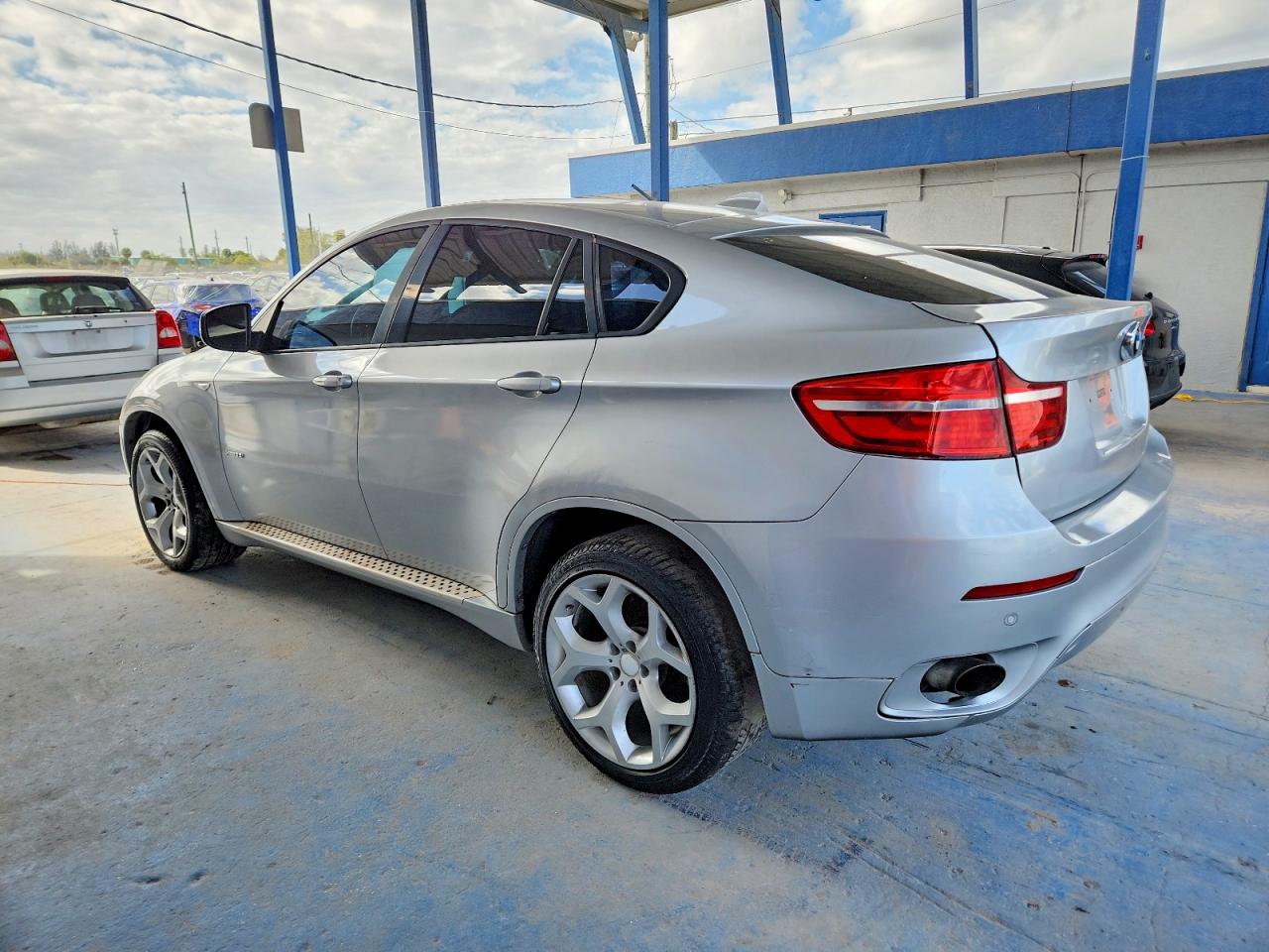 2014 BMW X6 VIN 5UXFG2C53E0H09507 photo 2