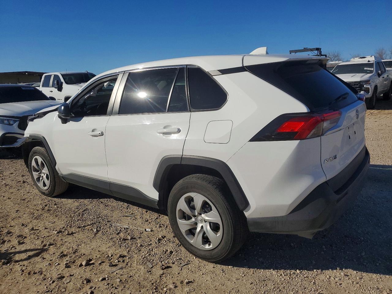 2023 Toyota Rav4 VIN 2T3H1RFV4PW279255 photo 2