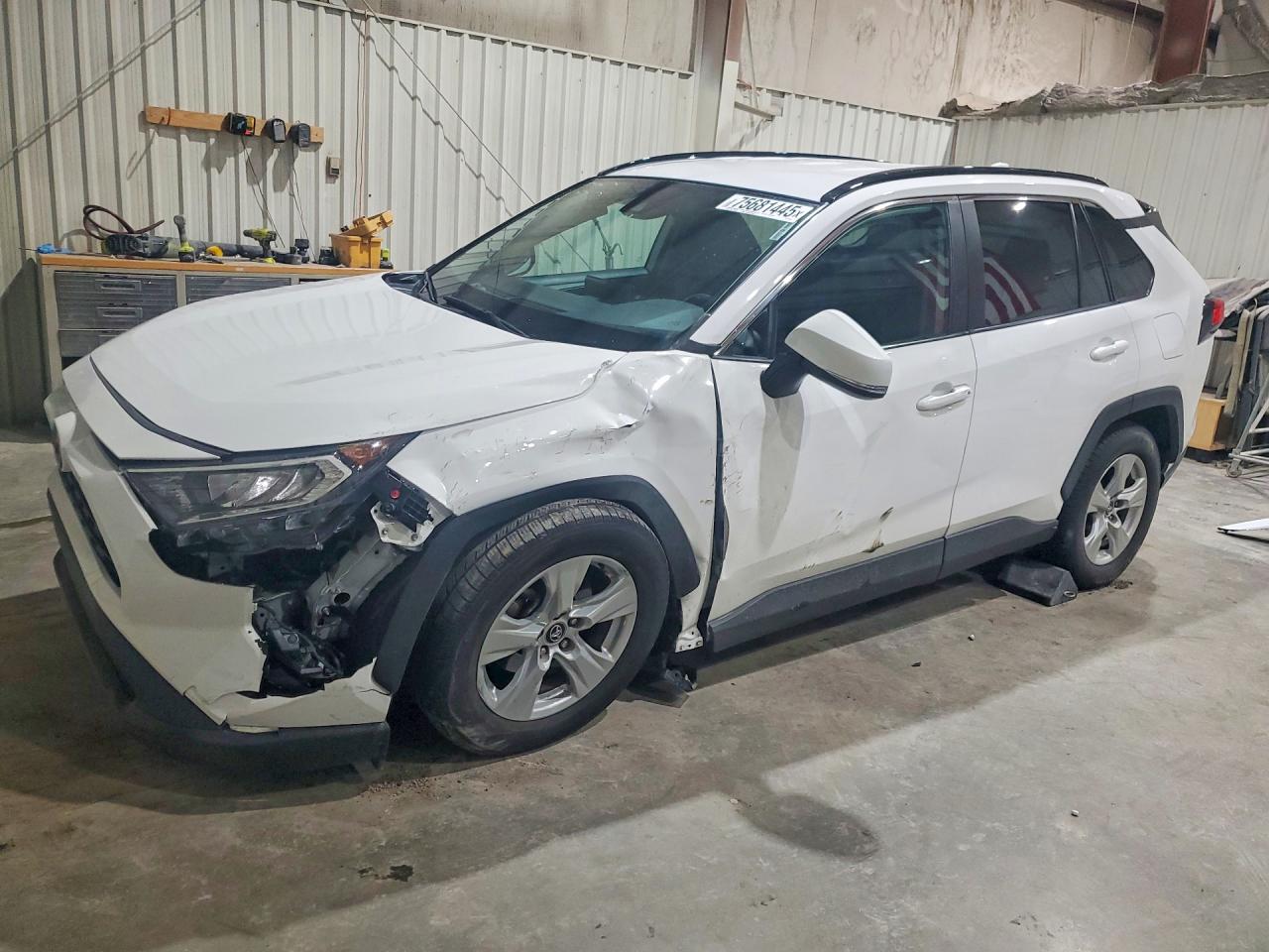 2020 Toyota Rav4 VIN 2T3W1RFV3LC059379 photo 1