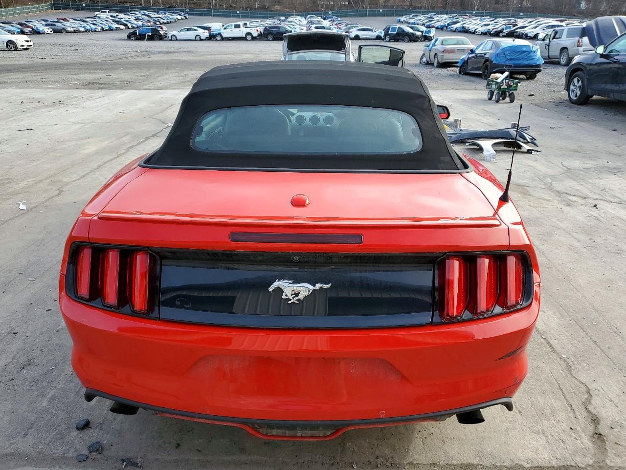 2017 Ford All models VIN 1FATP8UH0H5343550 photo 6