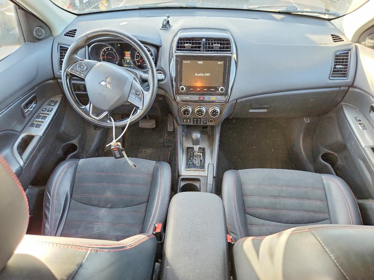 2022 Mitsubishi Outlander VIN JA4APVAU6NU007656 photo 8