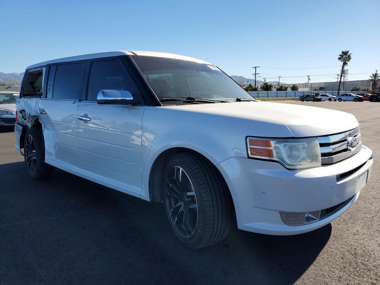 2011 Ford Flex VIN 2FMHK6DT4BBD14591 photo 4