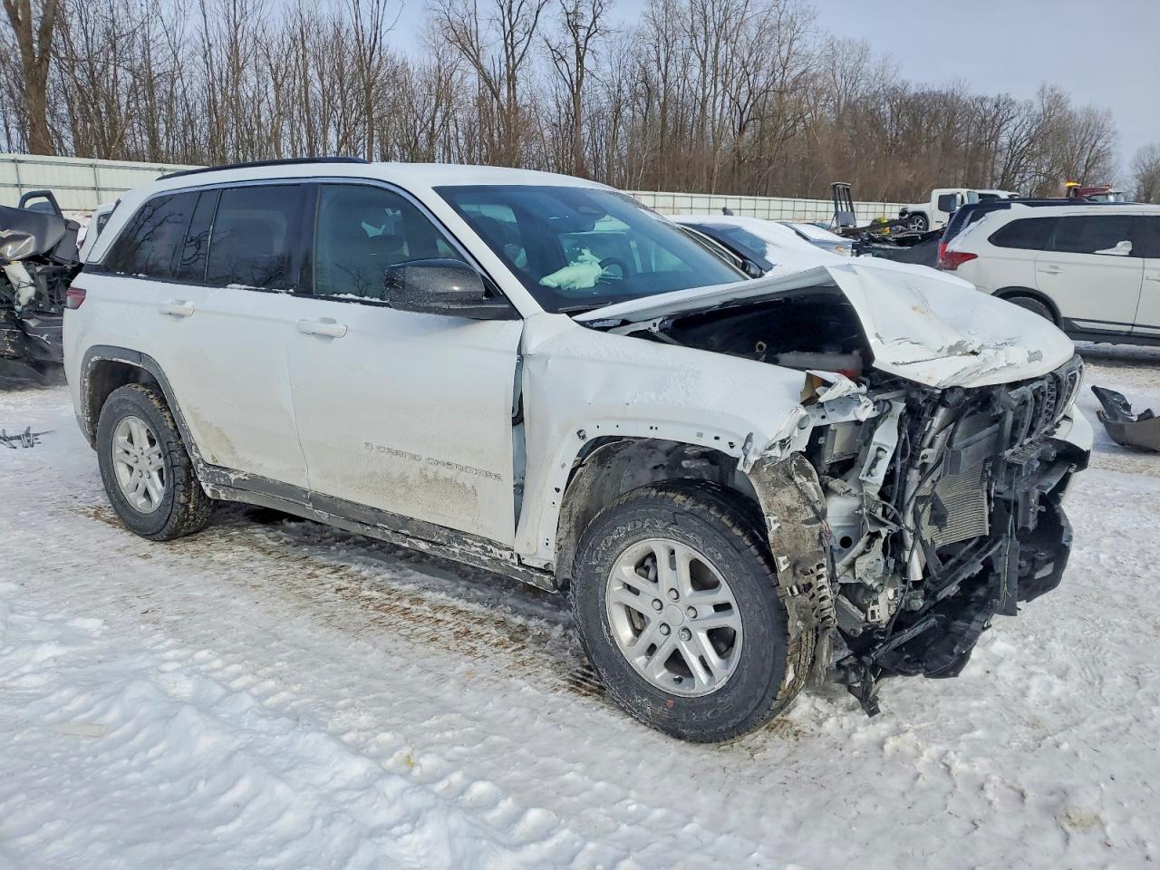 2025 Jeep Grand cher VIN 1C4RJHAG2SC293724 photo 4