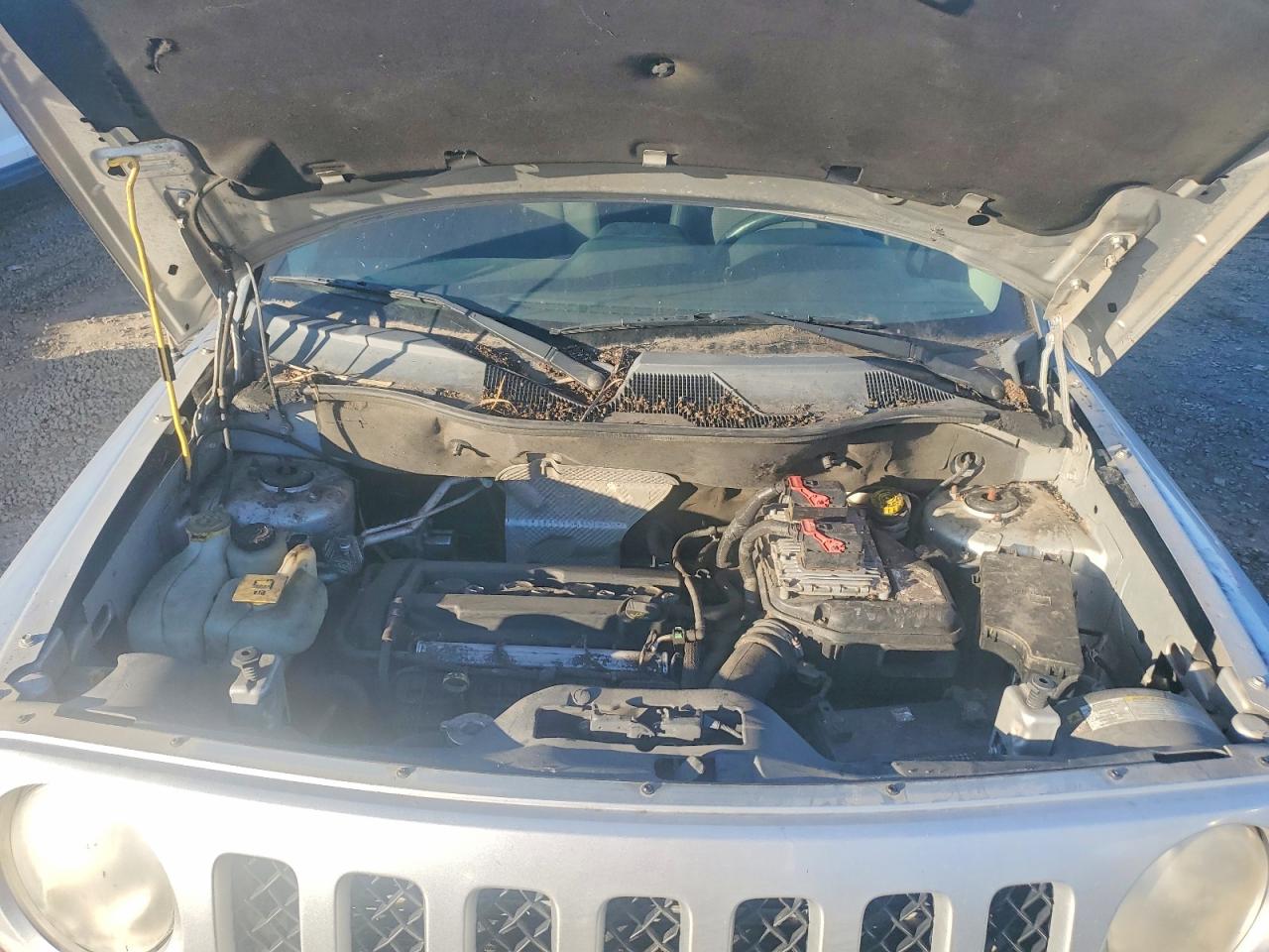 2011 Jeep Patriot VIN 1J4NT1GA2BD170349 photo 12