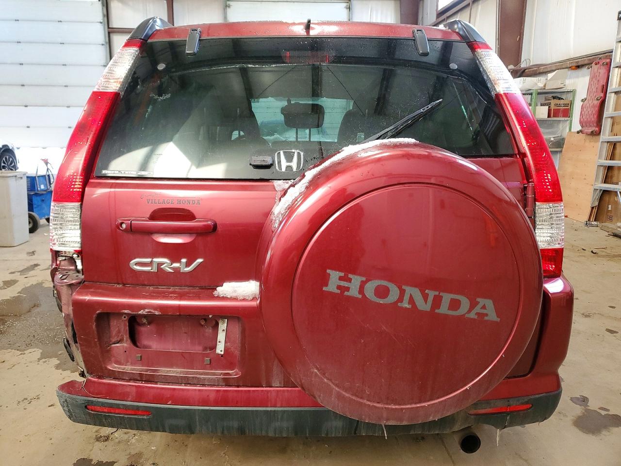 2005 Honda Crv VIN JHLRD78935C808200 photo 6