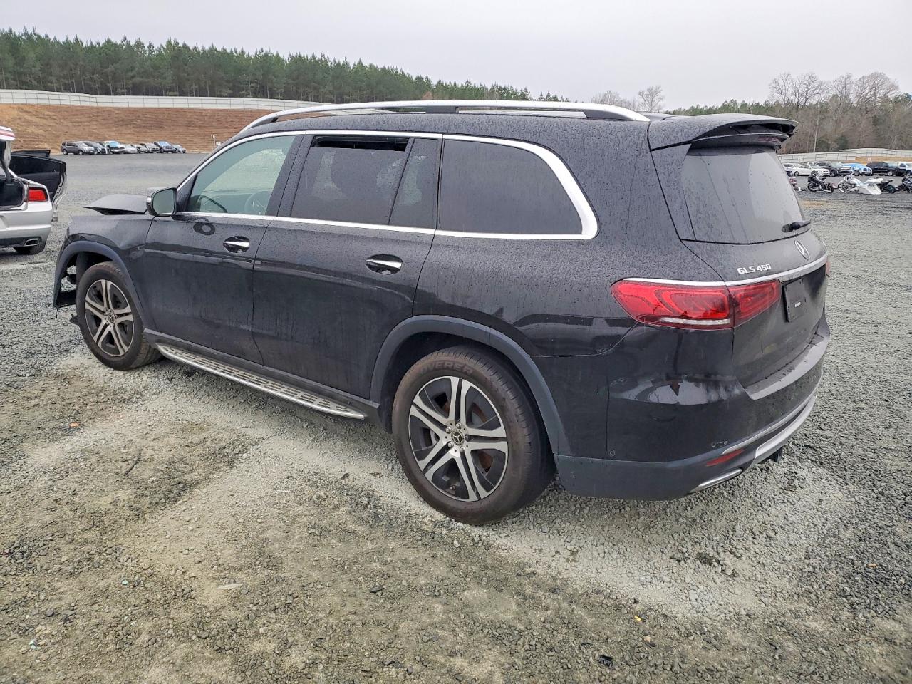 2021 Mercedes-Benz Gls-class VIN 4JGFF5KE4MA434870 photo 2