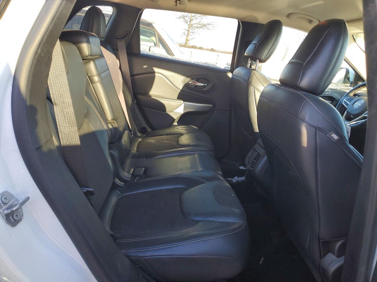 2018 Jeep Grand cher VIN 1C4PJMLX1JD527292 photo 11