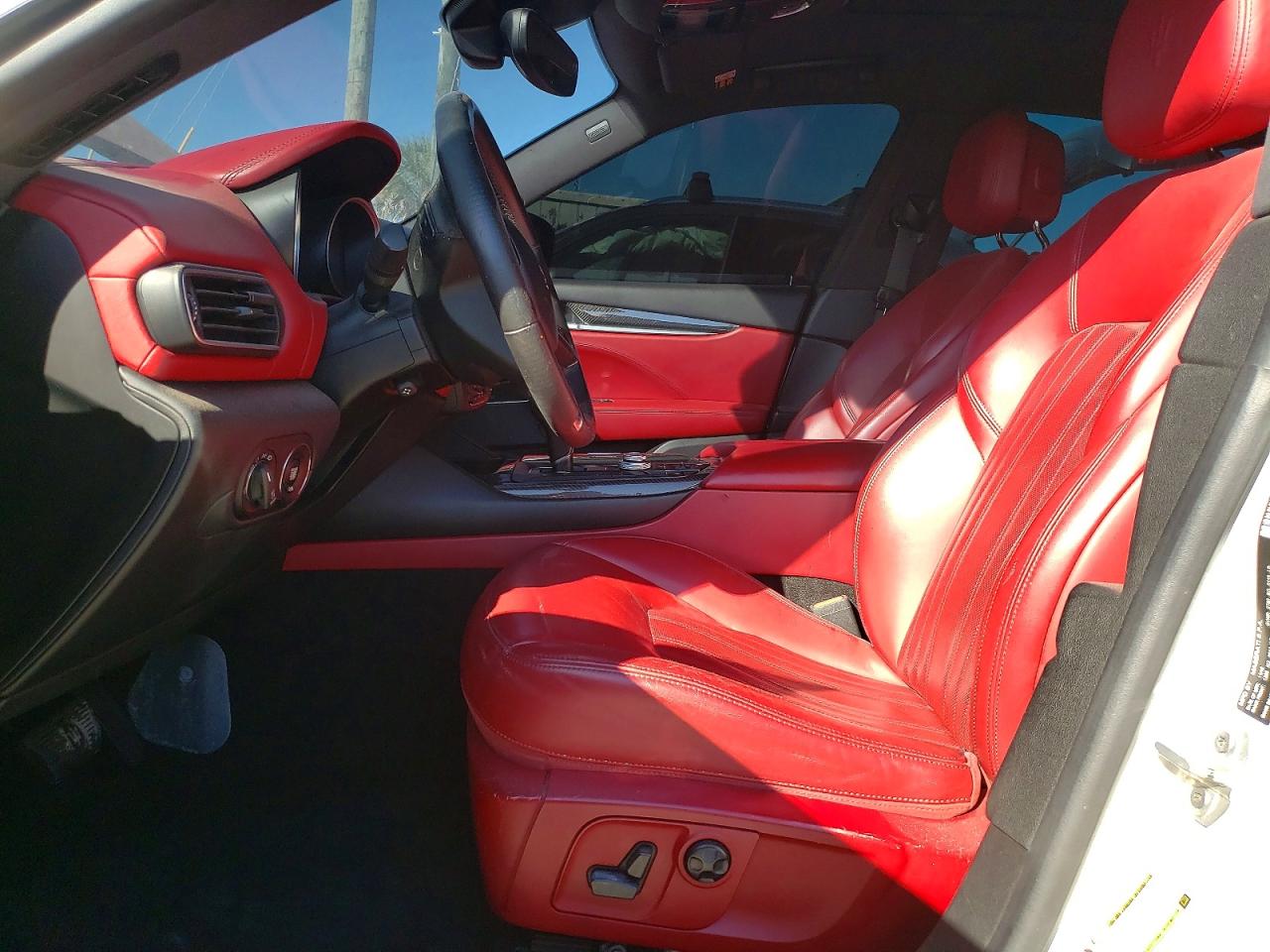 2017 Maserati All models VIN ZN661XUL9HX225829 photo 7
