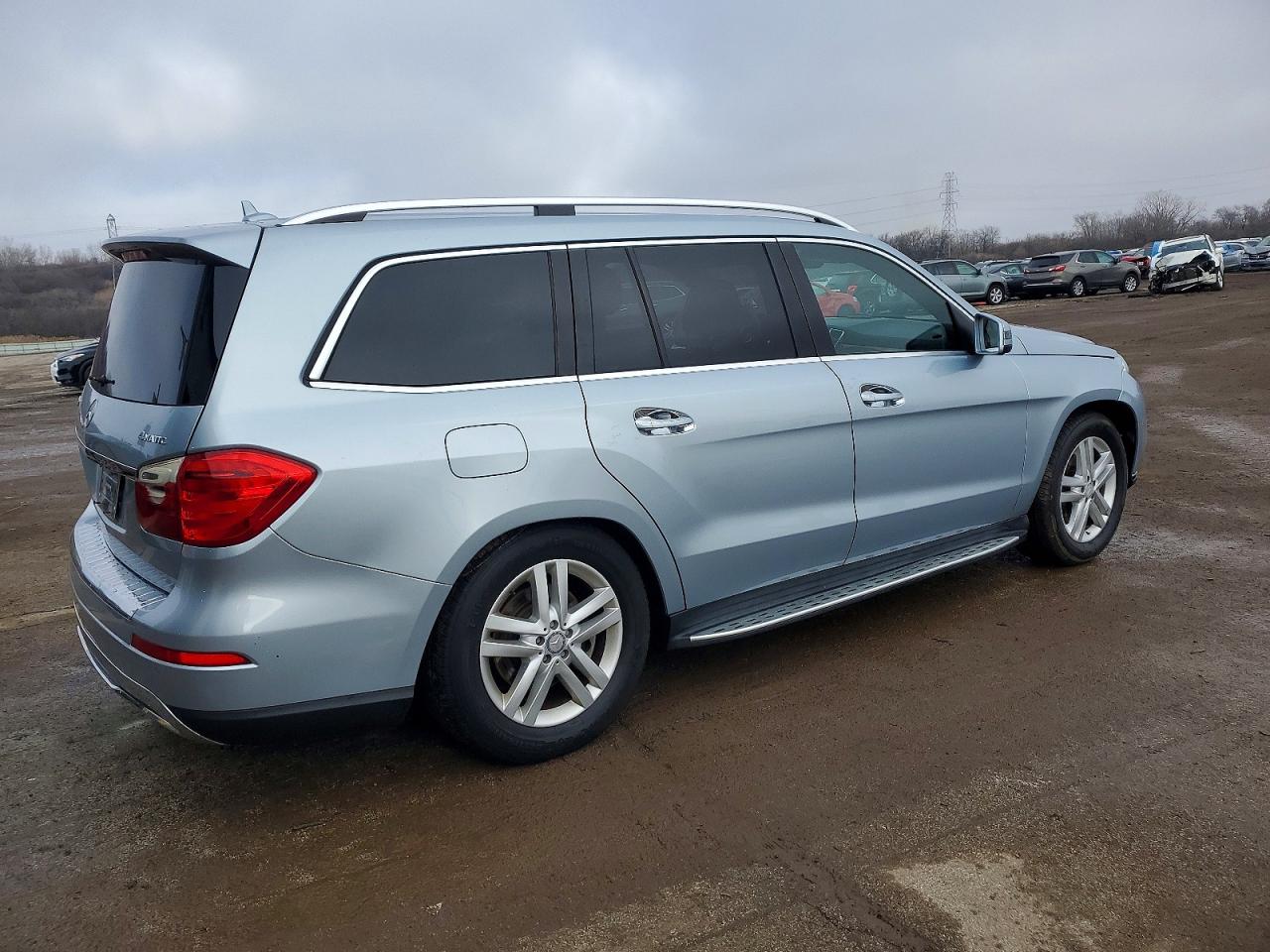 2015 Mercedes-Benz Gl-class VIN 4JGDF6EE9FA528383 photo 3
