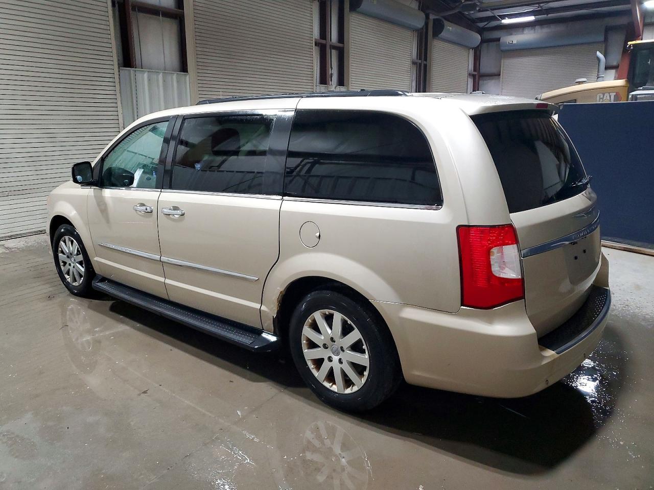 2012 Chrysler Minivan VIN 2C4RC1CG1CR287467 photo 2