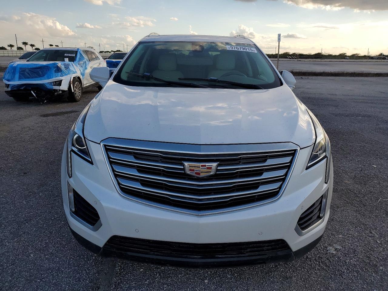 2019 Cadillac Xt5 VIN 1GYKNCRS6KZ103383 photo 5