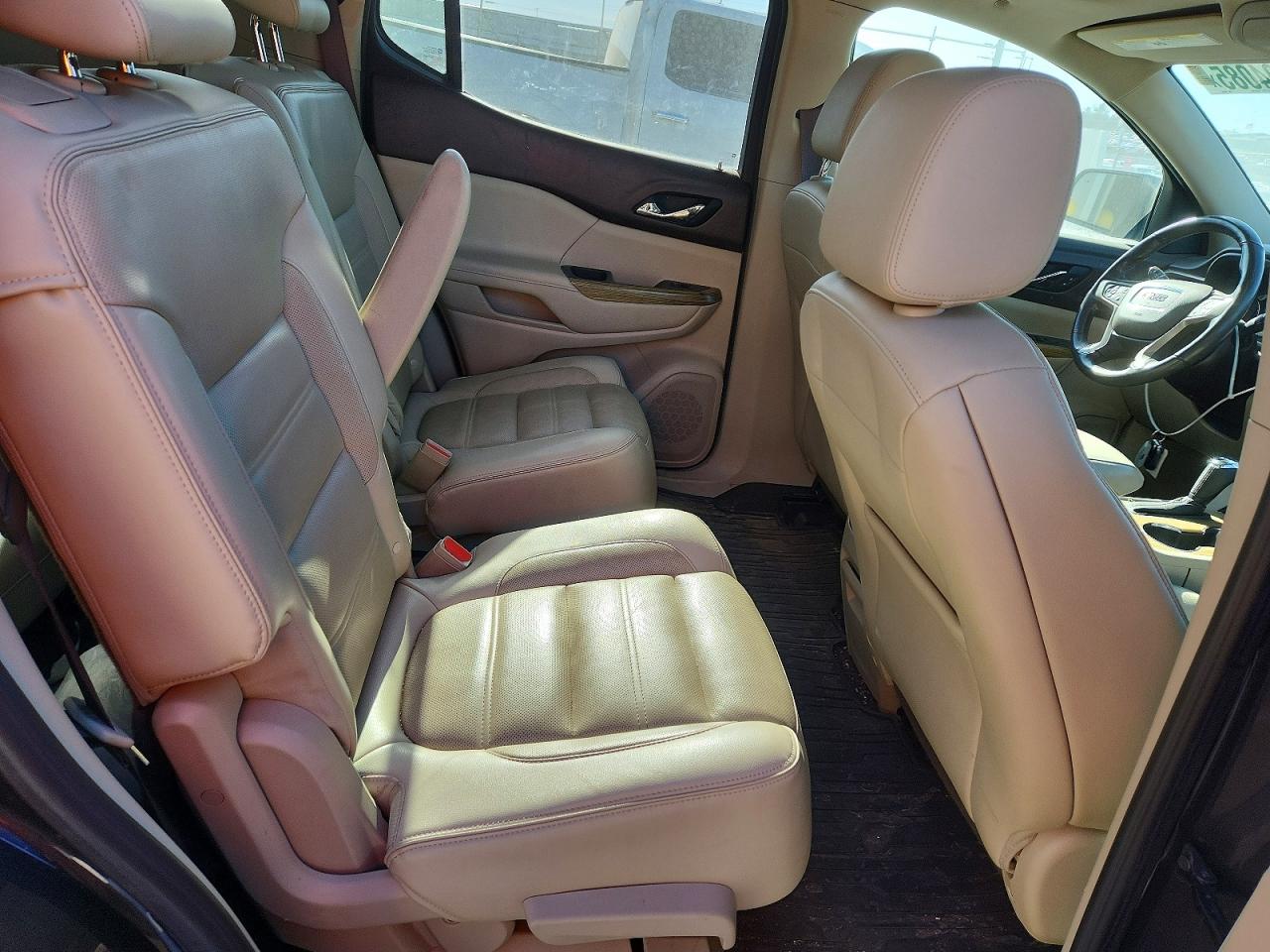 2018 GMC Acadia den VIN 1GKKNXLS7JZ158840 photo 11