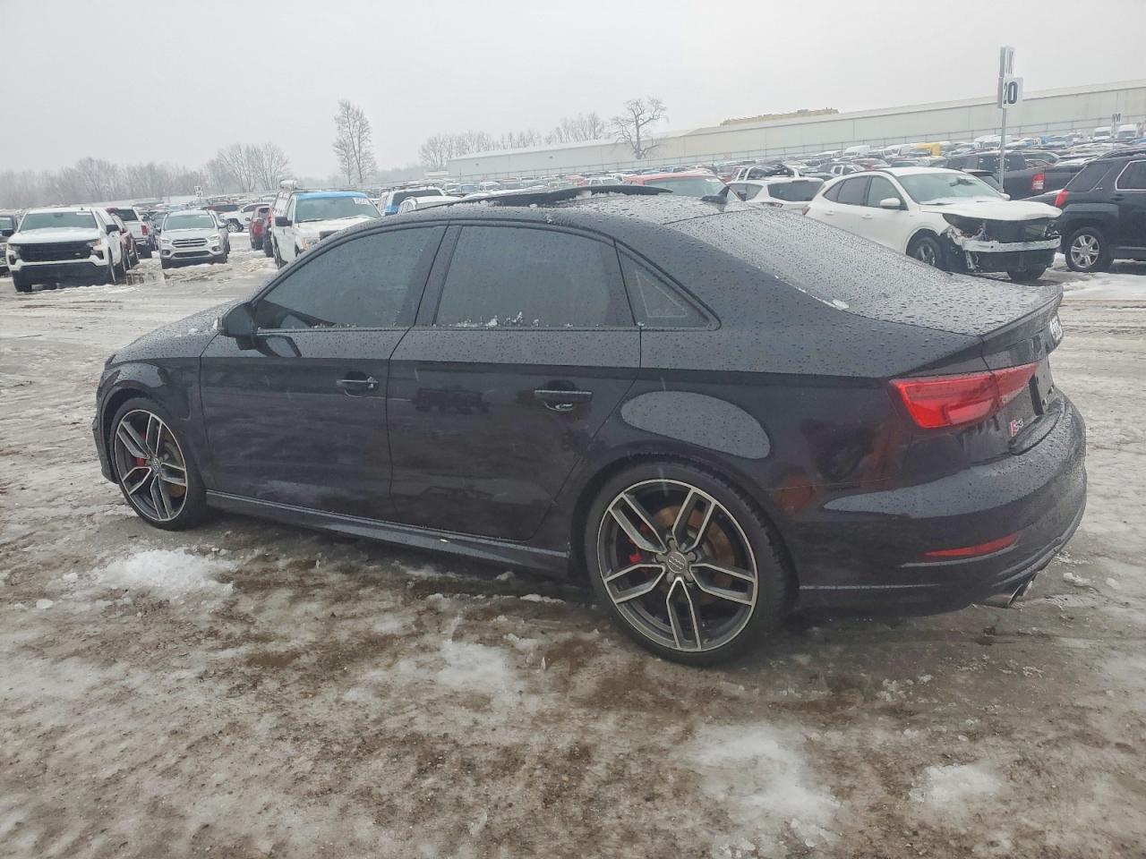 2017 Audi S3 VIN WAUF1GFF0H1046605 photo 2