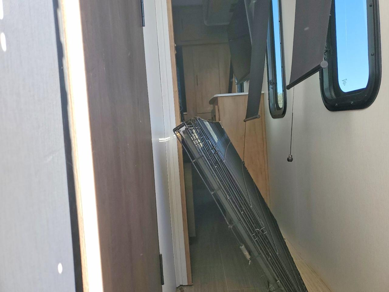 2024 FOREST Coachmen VIN 5ZT2FEXB5RW028221 photo 5