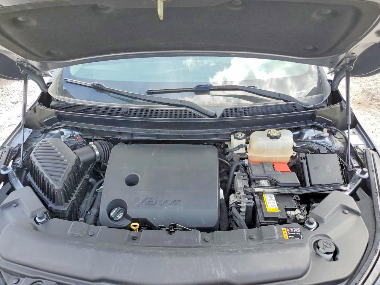 2018 Buick Enclave VIN 5GAERBKW4JJ212874 photo 12