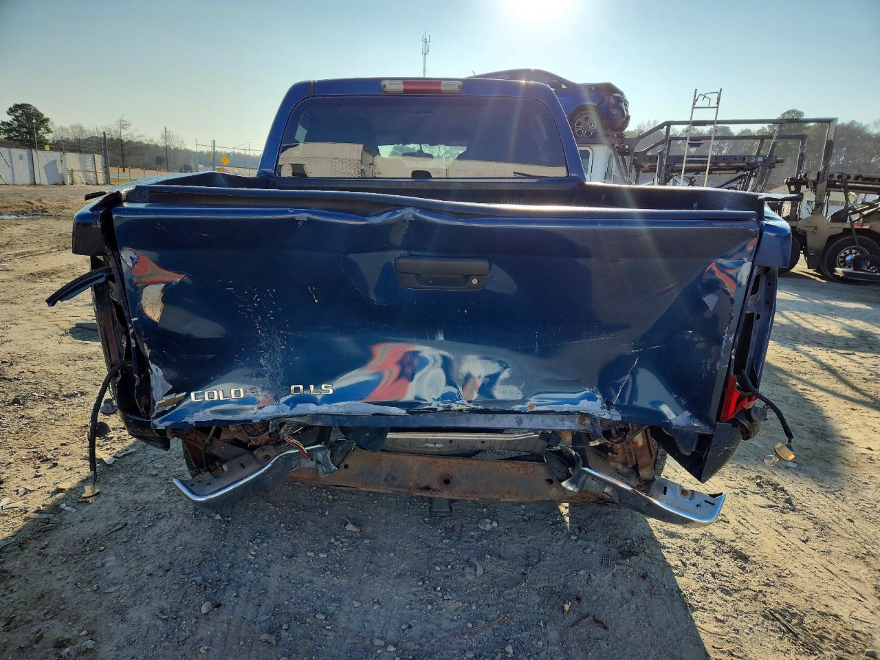 2005 Chev Colorado VIN 1GCDT136358220448 photo 6
