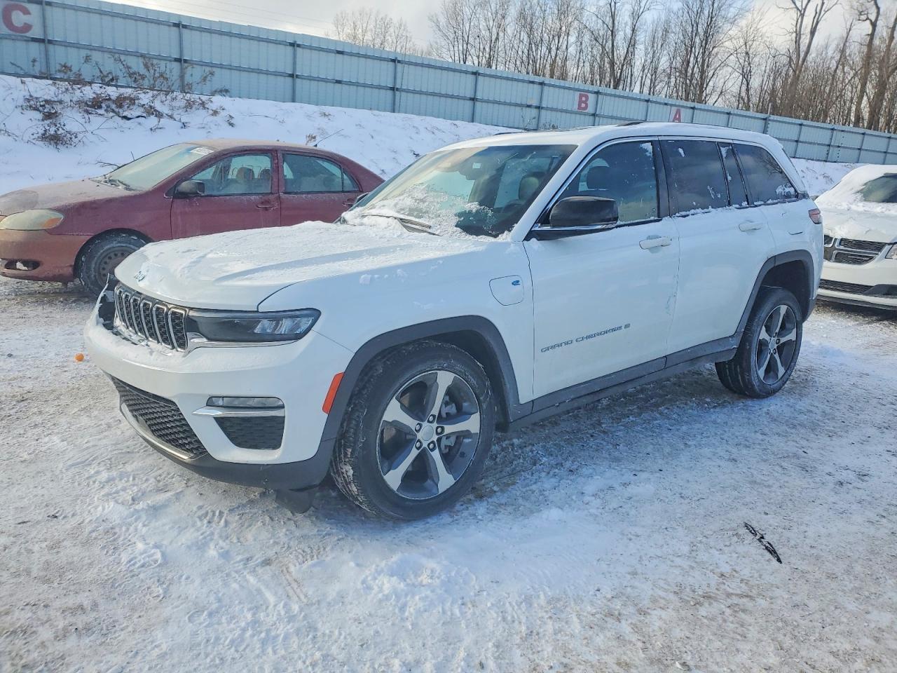 2025 JEEP Grand cher VIN 1C4RJYB61S8664400 photo 1