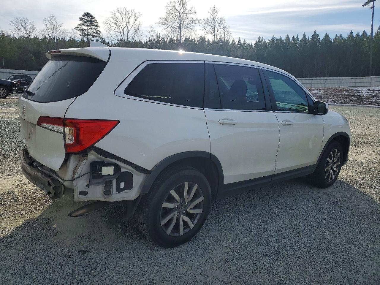 2020 Honda Pilot VIN 5FNYF5H59LB029016 photo 3