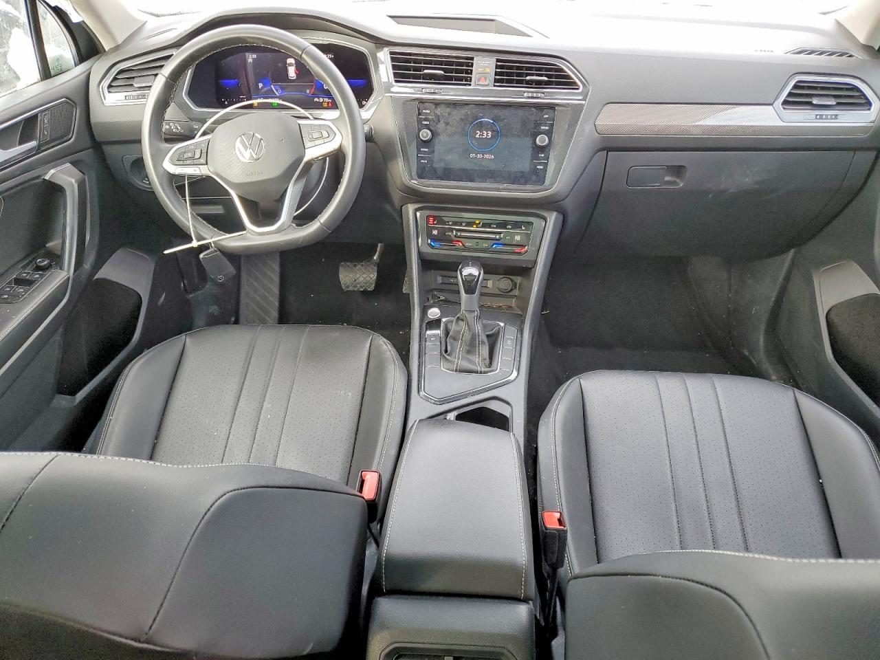 2023 Volkswagen Tiguan VIN 3VVNB7AX3PM074042 photo 8