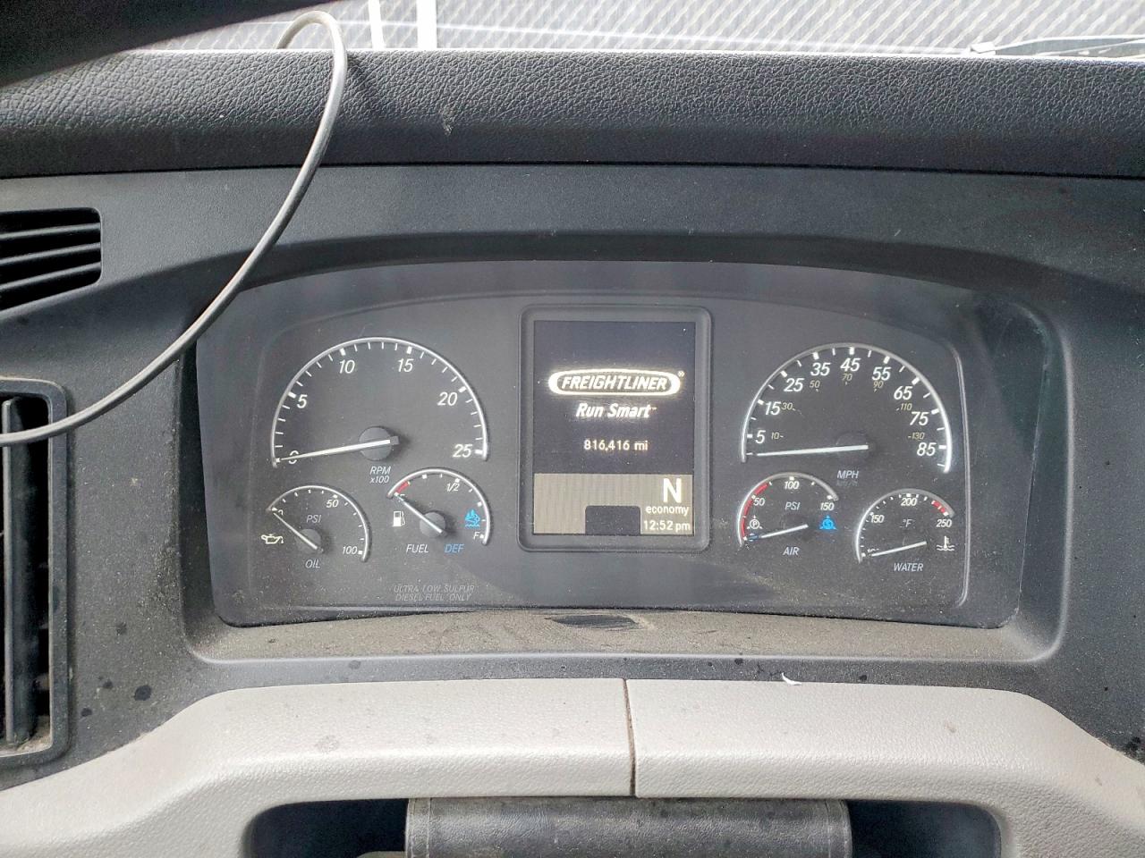 2019 FREIGHTLINER All other VIN 1FUJHHDR4KLKU9397 photo 8