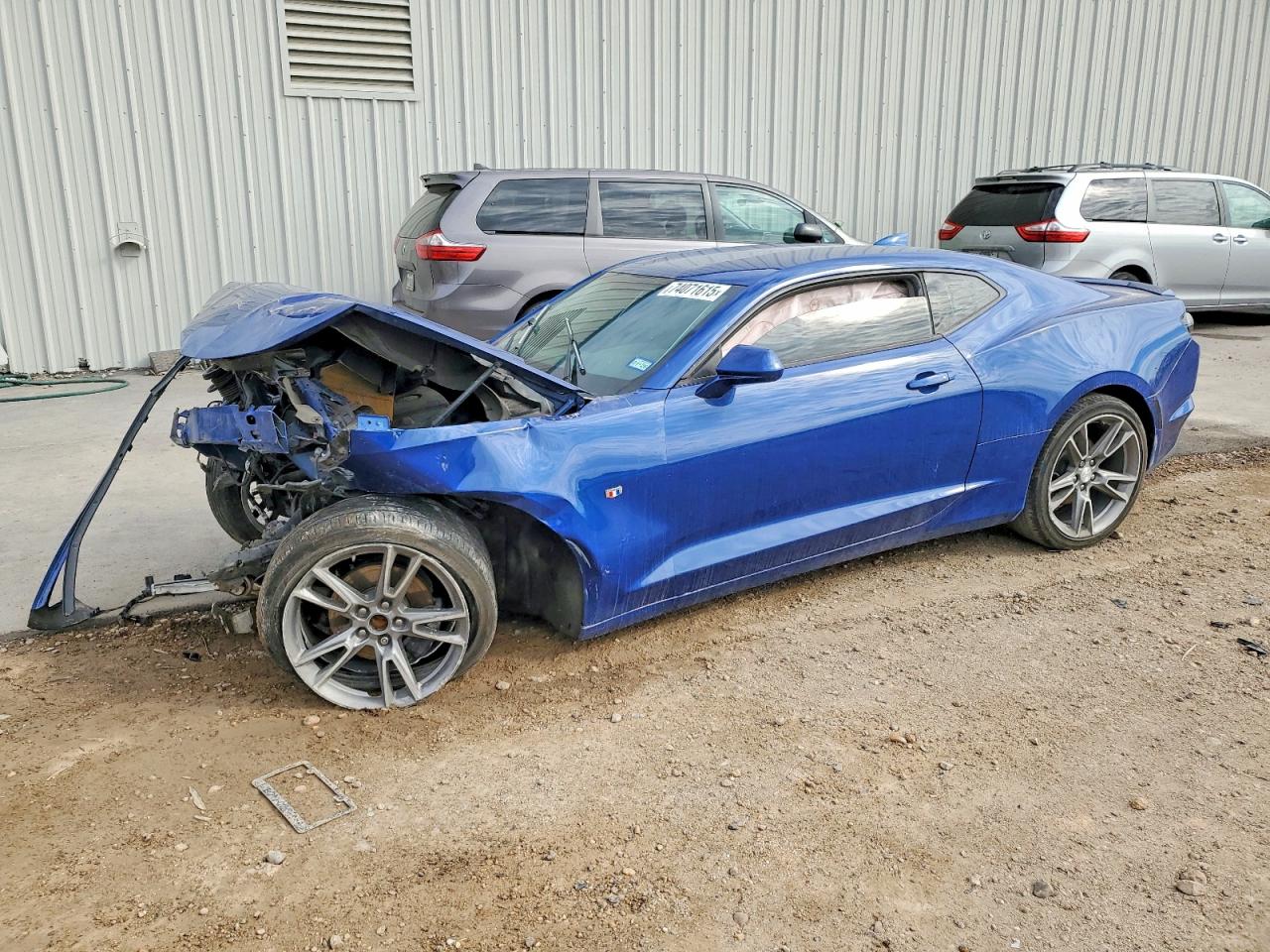 2020 Chevrolet Camaro VIN 1G1FB1RS8L0148117 photo 1