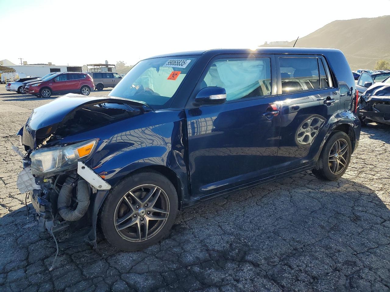 2015 Toyota Scion VIN JTLZE4FE8FJ074423 photo 1