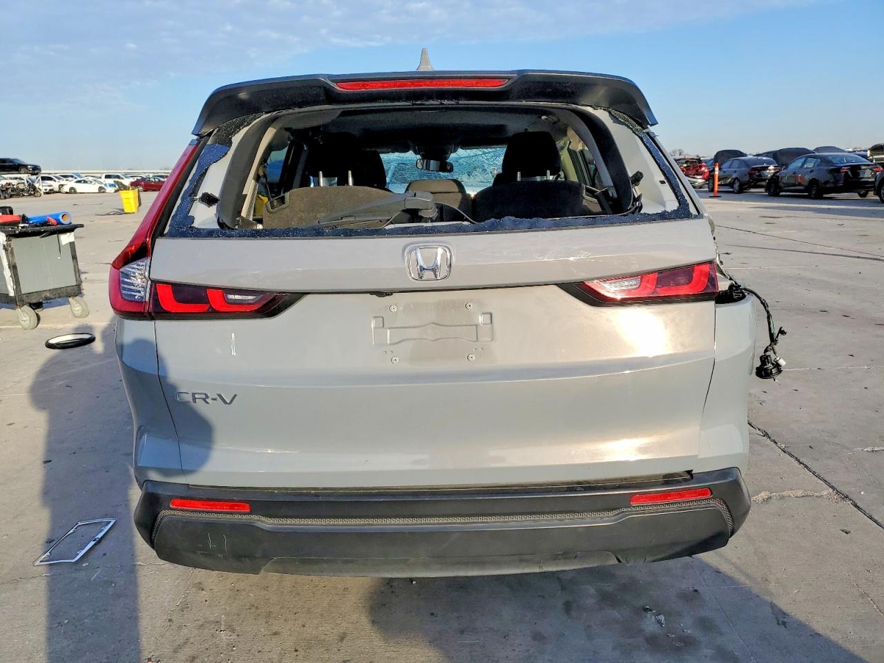 2023 Honda Crv VIN 2HKRS3H42PH303806 photo 6